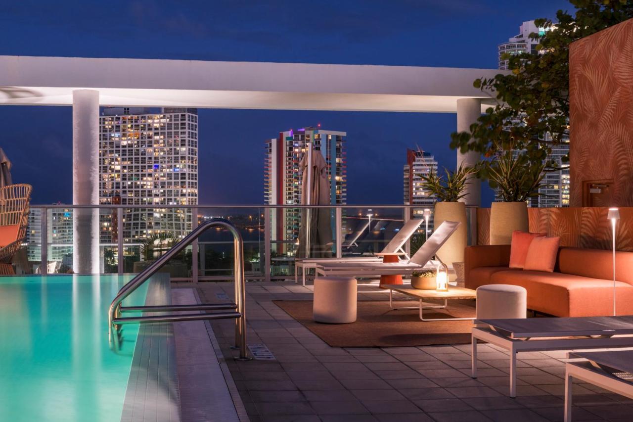 Novotel Miami Brickell Exterior photo